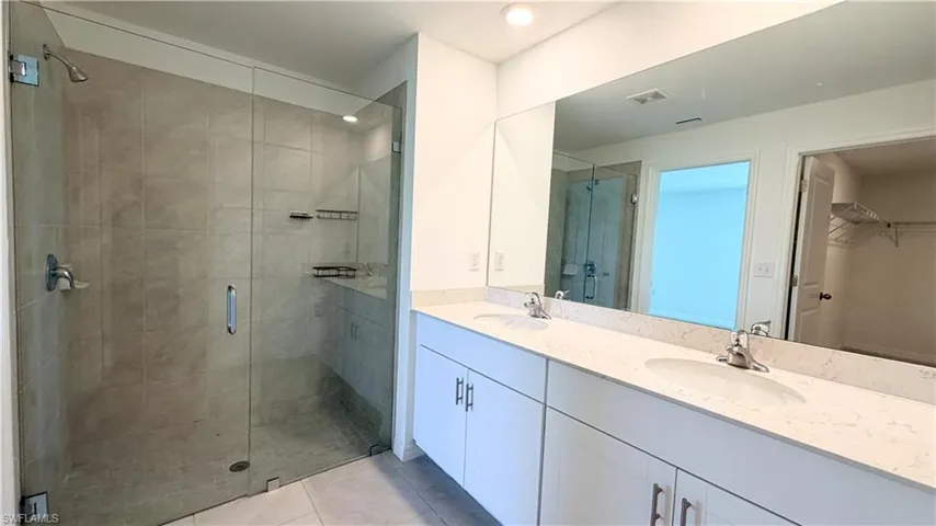 4007 San Clemente Ct, North Fort Myers, Florida 33917