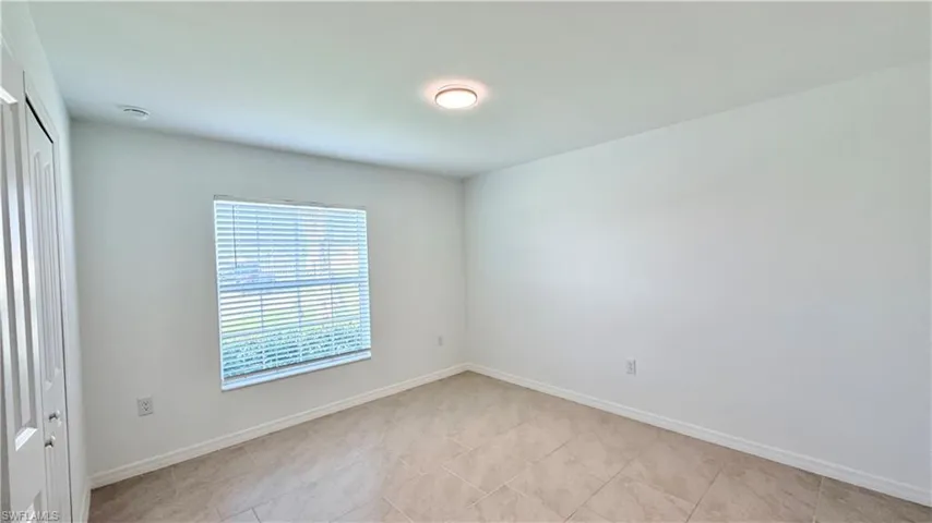 4007 San Clemente Ct, North Fort Myers, Florida 33917