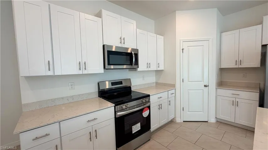 4007 San Clemente Ct, North Fort Myers, Florida 33917