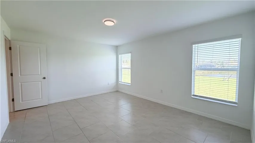 4007 San Clemente Ct, North Fort Myers, Florida 33917