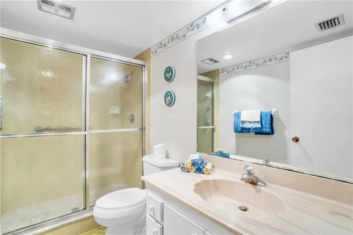 ENSUITE BATH