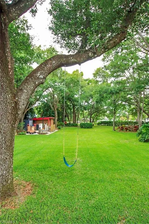4691 Long Lake DR, Fort Myers, FL 33905,225048214