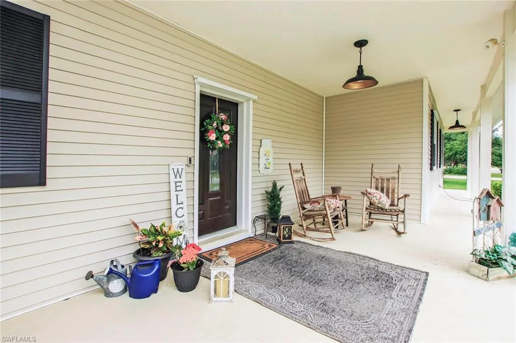 4691 Long Lake DR, Fort Myers, FL 33905,225048214