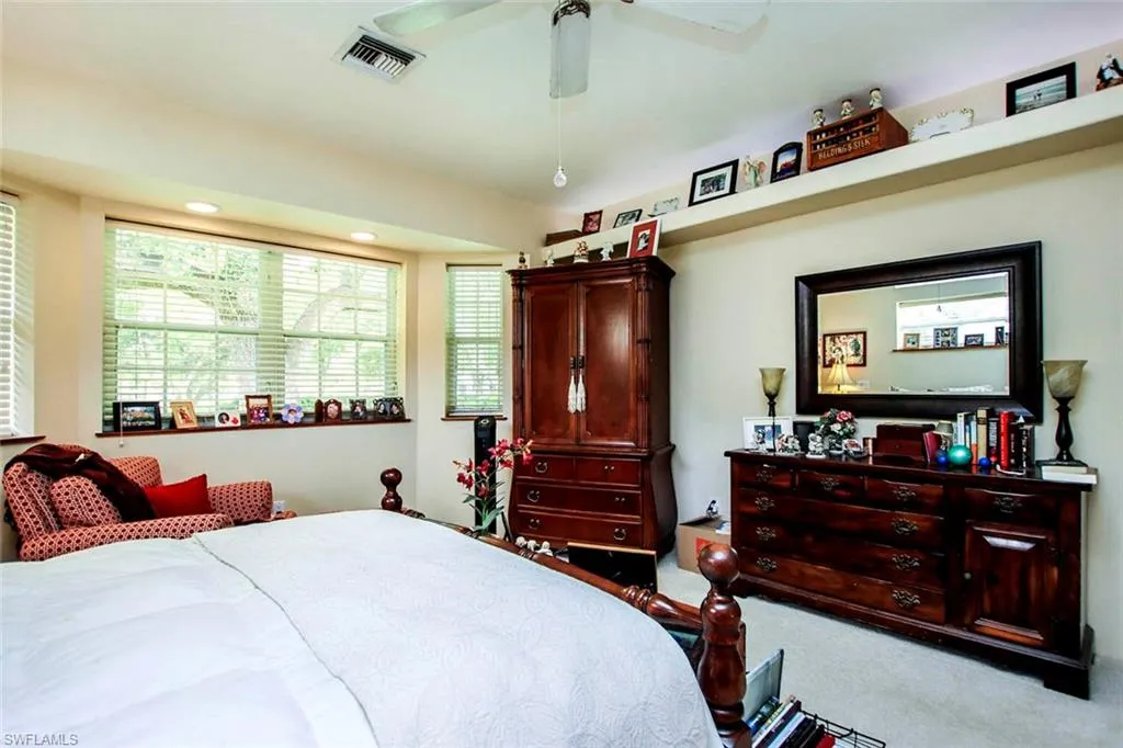 4691 Long Lake DR, Fort Myers, FL 33905,225048214