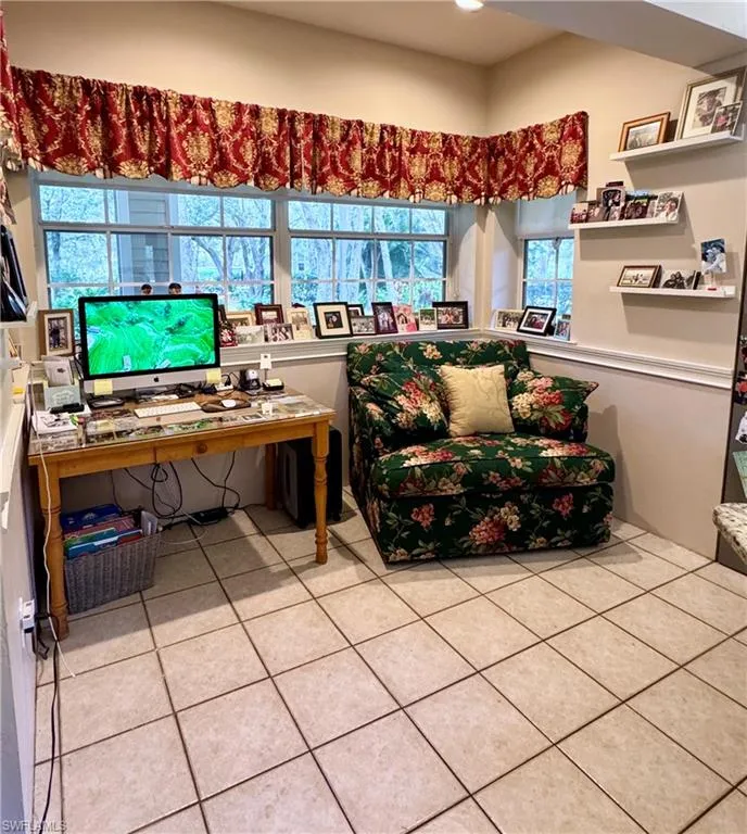 4691 Long Lake DR, Fort Myers, FL 33905,225048214