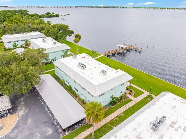 3225 E Riverside Dr 34c, Fort Myers, Florida 33916