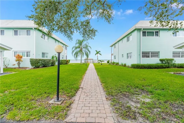 3225 E Riverside Dr 34c, Fort Myers, Florida 33916