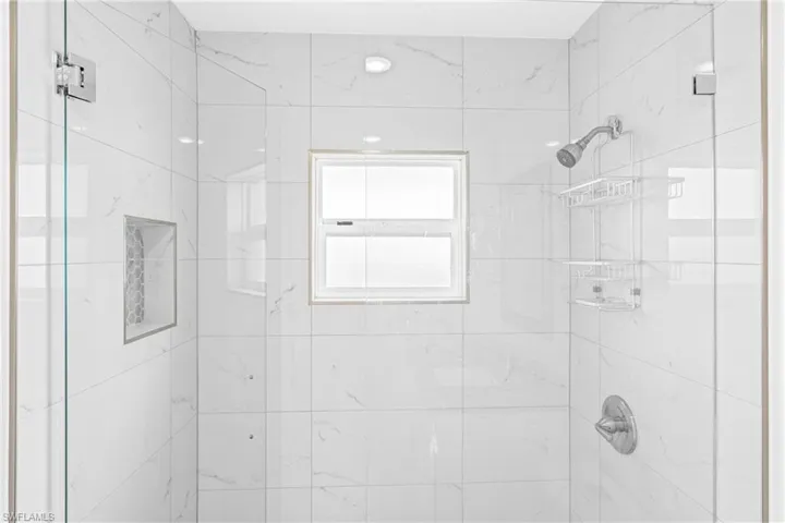 3225 E Riverside Dr 34c, Fort Myers, Florida 33916