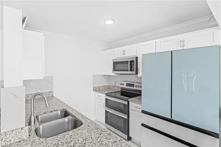3225 E Riverside Dr 34c, Fort Myers, Florida 33916