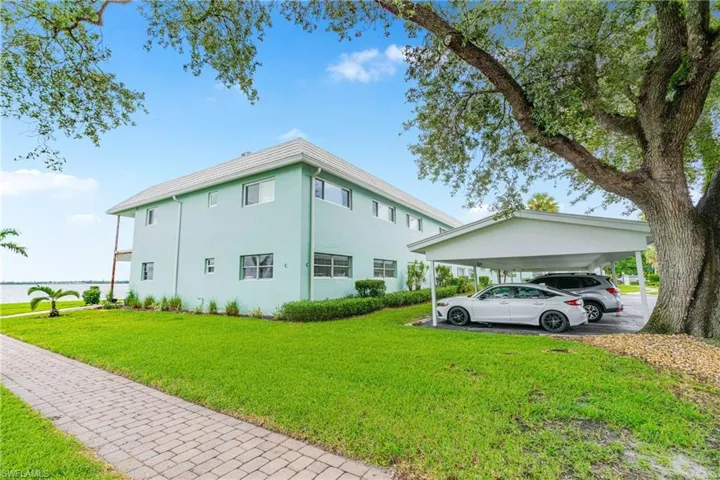 3225 E Riverside Dr 34c, Fort Myers, Florida 33916