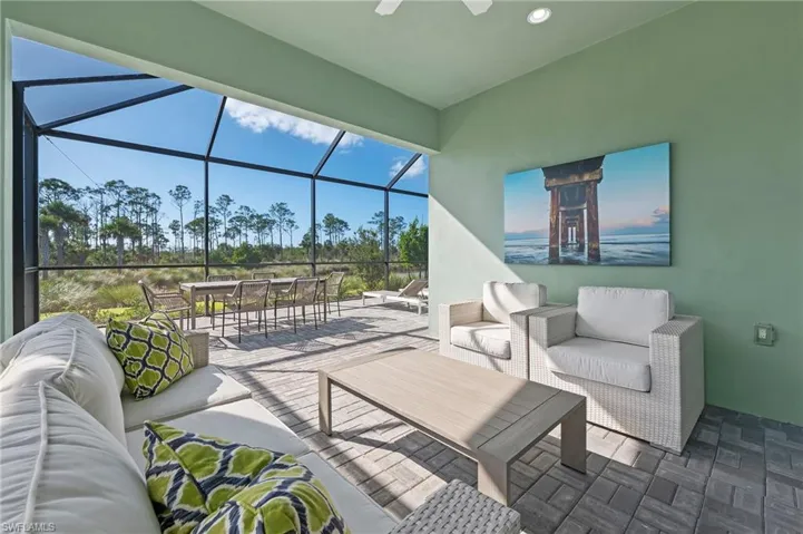6403  Negril Isle  DR, Naples, FL 34113