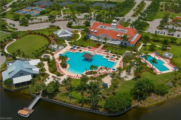 6403  Negril Isle  DR, Naples, FL 34113