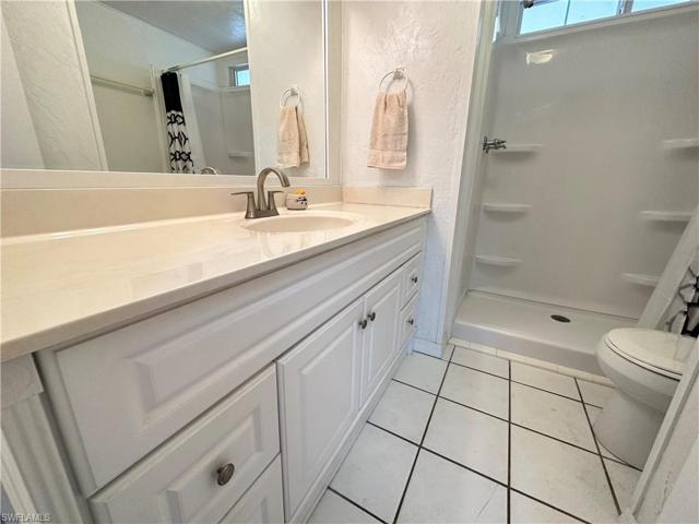 Guest Bathroom w/Shower