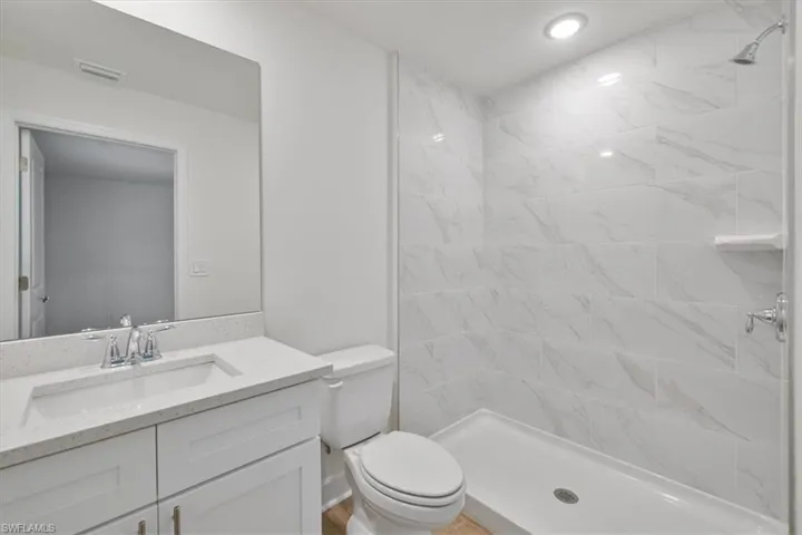 824 NW 8th  TER, Cape Coral, FL 33993