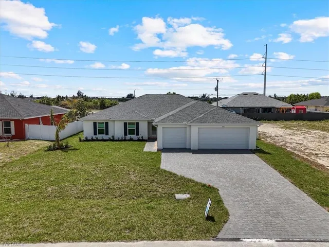 824 NW 8th  TER, Cape Coral, FL 33993
