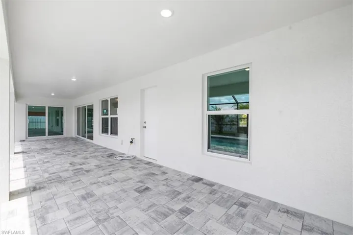 824 NW 8th  TER, Cape Coral, FL 33993