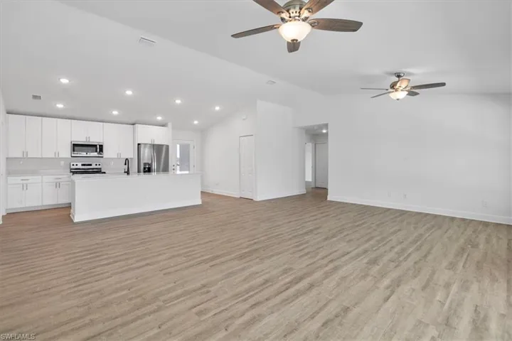 824 NW 8th  TER, Cape Coral, FL 33993