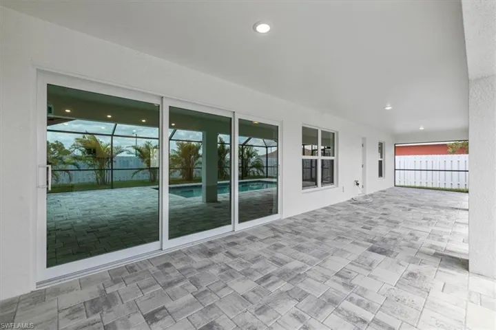 824 NW 8th  TER, Cape Coral, FL 33993