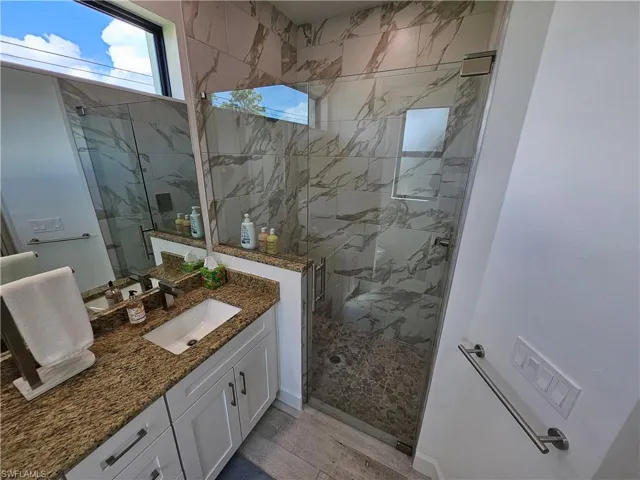 136 Kamal Pkwy, Cape Coral, Florida 33904