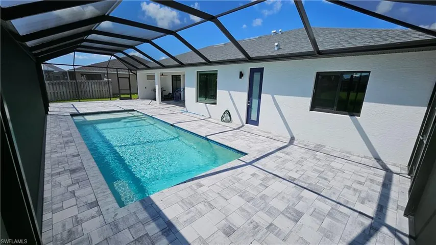 136 Kamal Pkwy, Cape Coral, Florida 33904