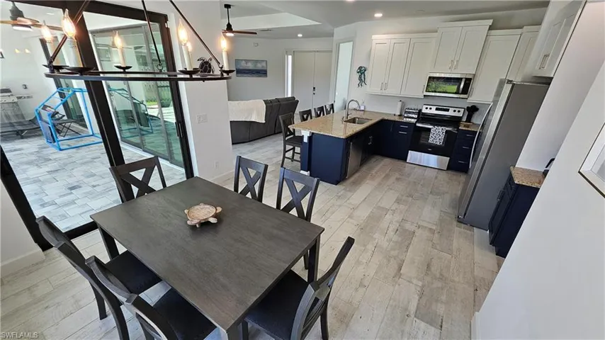 136 Kamal Pkwy, Cape Coral, Florida 33904