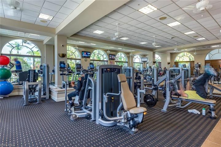 3725  Montreux  LN, Naples, FL 34114
