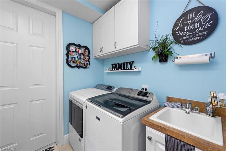 3725  Montreux  LN, Naples, FL 34114