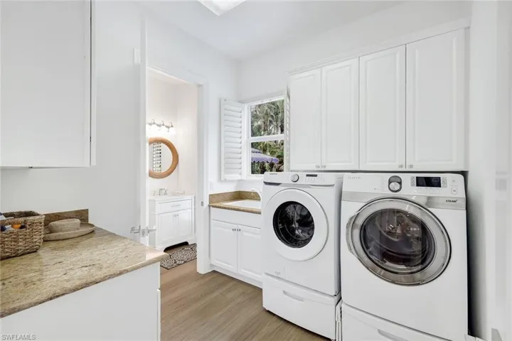 1427 Hemingway Pl, Naples, Florida 34103