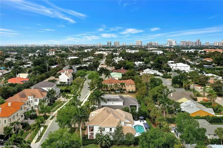 1427 Hemingway Pl, Naples, Florida 34103