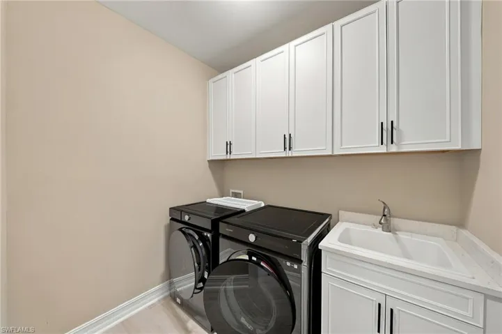 28089 Sanibel Sands St, Bonita Springs, Florida 34135