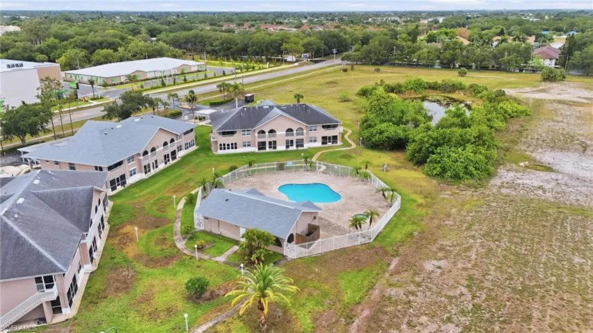 20 Cosmopolitan Dr 4, Lehigh Acres, Florida 33936