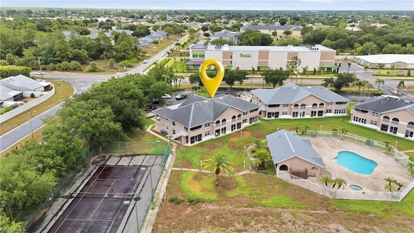 20 Cosmopolitan Dr 4, Lehigh Acres, Florida 33936