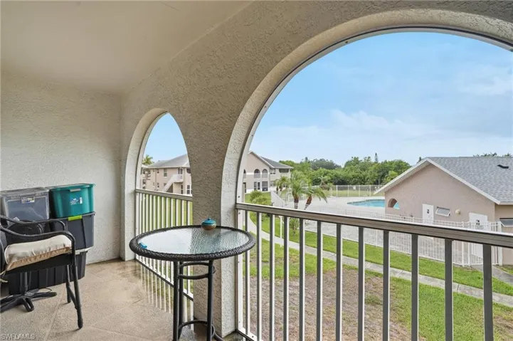 20 Cosmopolitan Dr 4, Lehigh Acres, Florida 33936