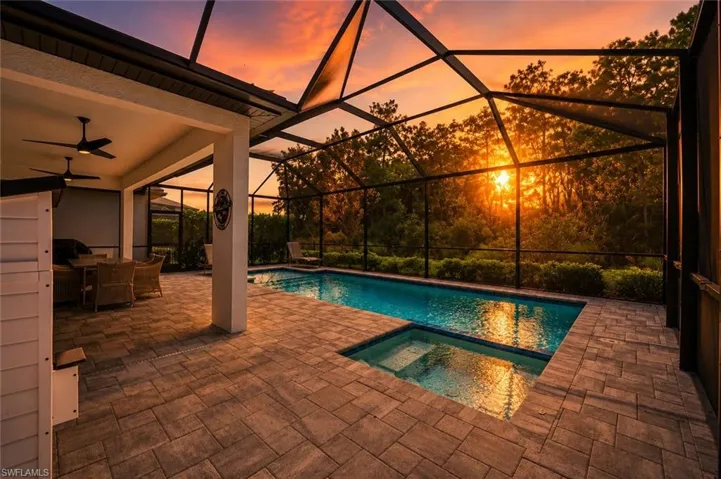 10395 Ventana Ln, Naples, Florida 34120