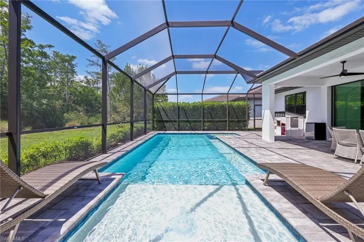 10395 Ventana Ln, Naples, Florida 34120