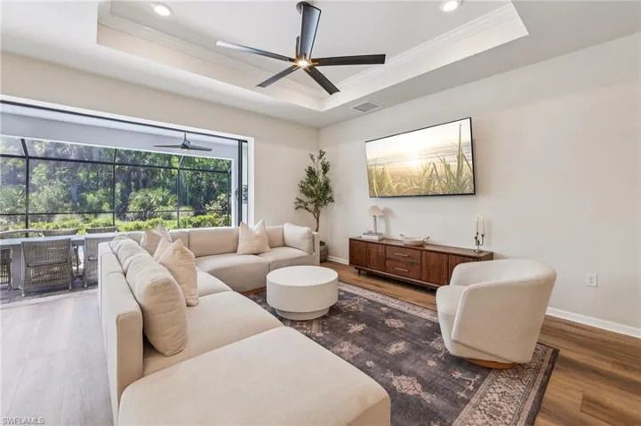 10395 Ventana Ln, Naples, Florida 34120