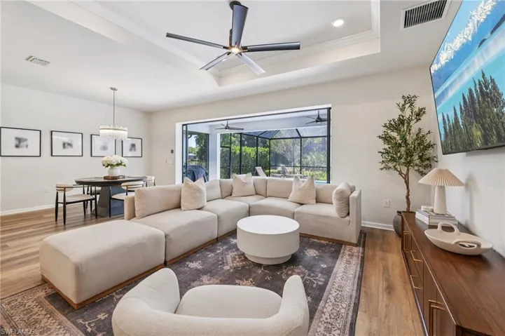 10395 Ventana Ln, Naples, Florida 34120