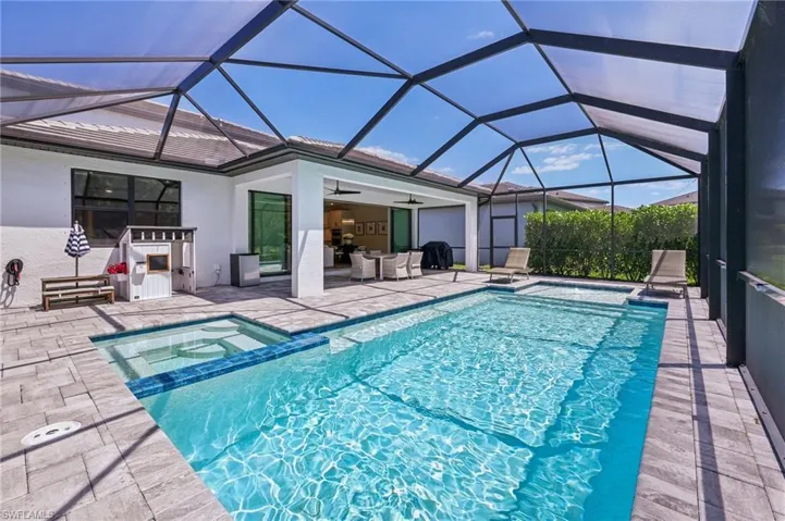 10395 Ventana Ln, Naples, Florida 34120