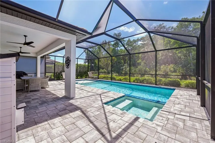 10395 Ventana Ln, Naples, Florida 34120