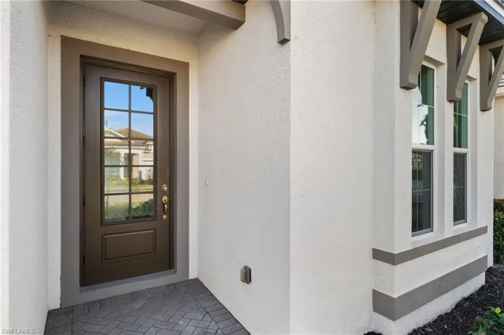 3292  Pilot  CIR, Naples, FL 34120