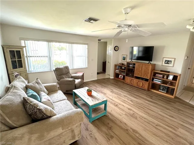 27605  Tierra Del Sol  LN, Bonita Springs, FL 34135