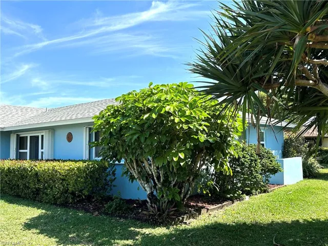 27605  Tierra Del Sol  LN, Bonita Springs, FL 34135
