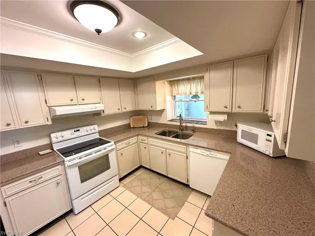 27605  Tierra Del Sol  LN, Bonita Springs, FL 34135