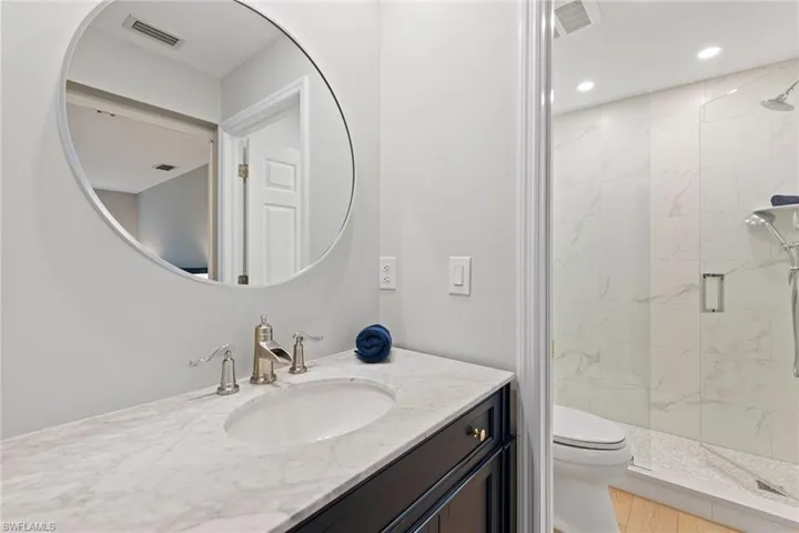 798  Eagle Creek  DR, Naples, FL 34113