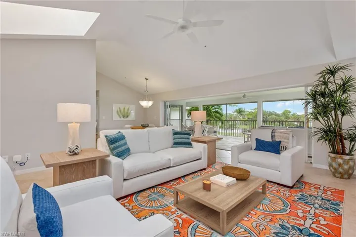 798  Eagle Creek  DR, Naples, FL 34113