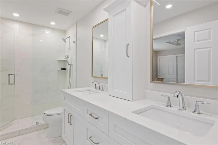 798  Eagle Creek  DR, Naples, FL 34113