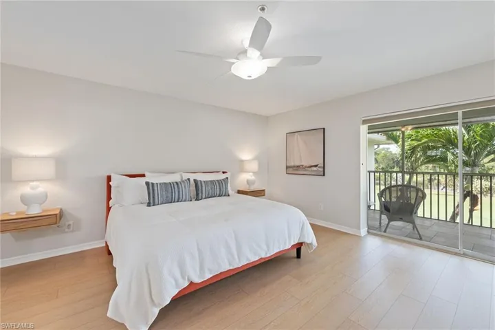 798  Eagle Creek  DR, Naples, FL 34113