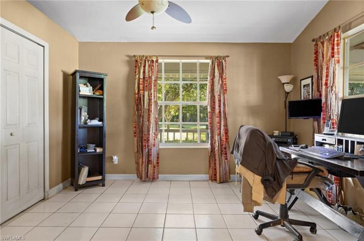 4300 River Grove Ln, Fort Myers, FL 33905