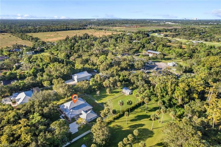 4300 River Grove Ln, Fort Myers, FL 33905