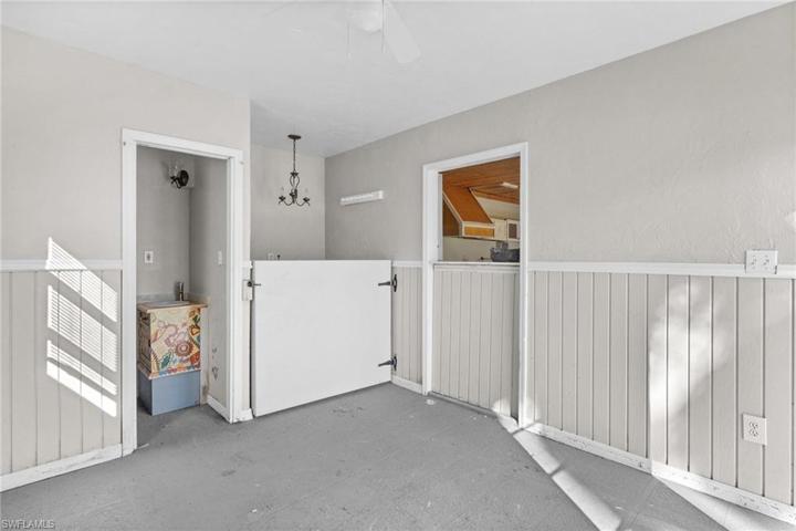 4300 River Grove Ln, Fort Myers, FL 33905